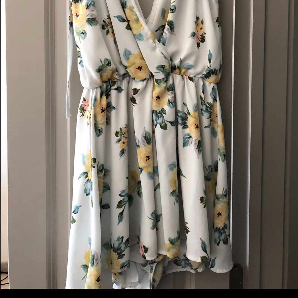 Romper - Picture 3 of 3